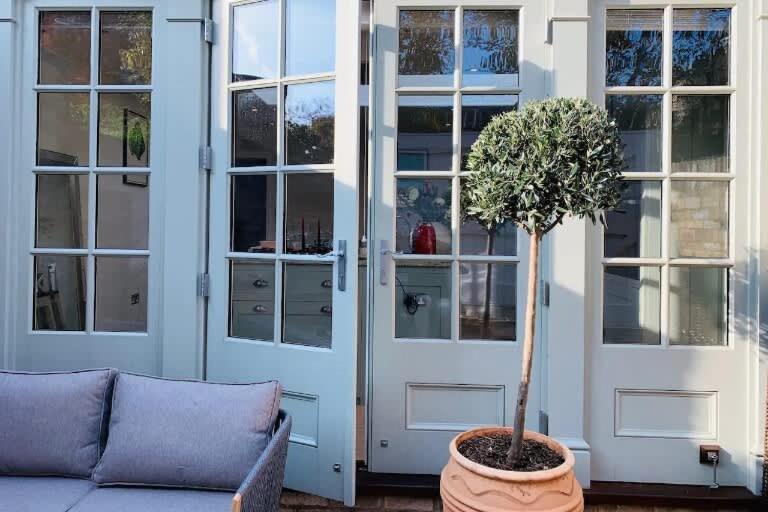 The Midsummer Common - Modern & Spacious 2bdr House With Garden *